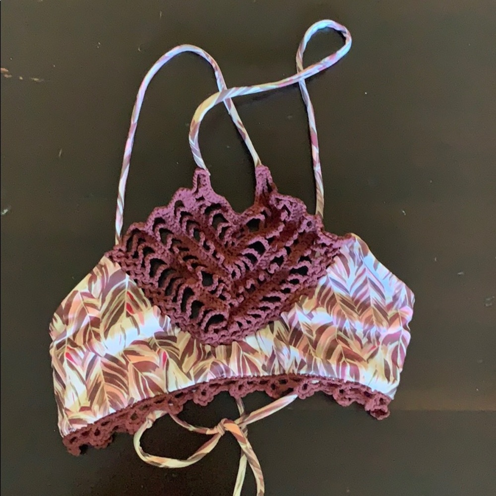 acacia crochet top